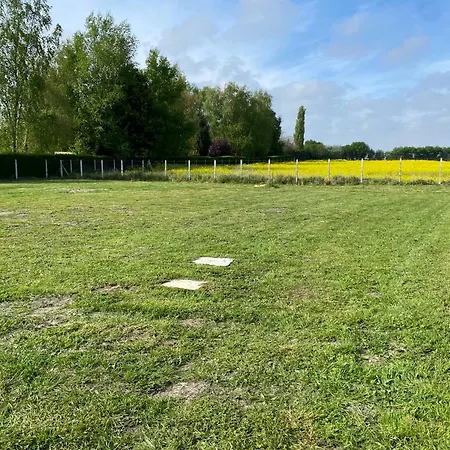 Les Sarcelles Holiday home